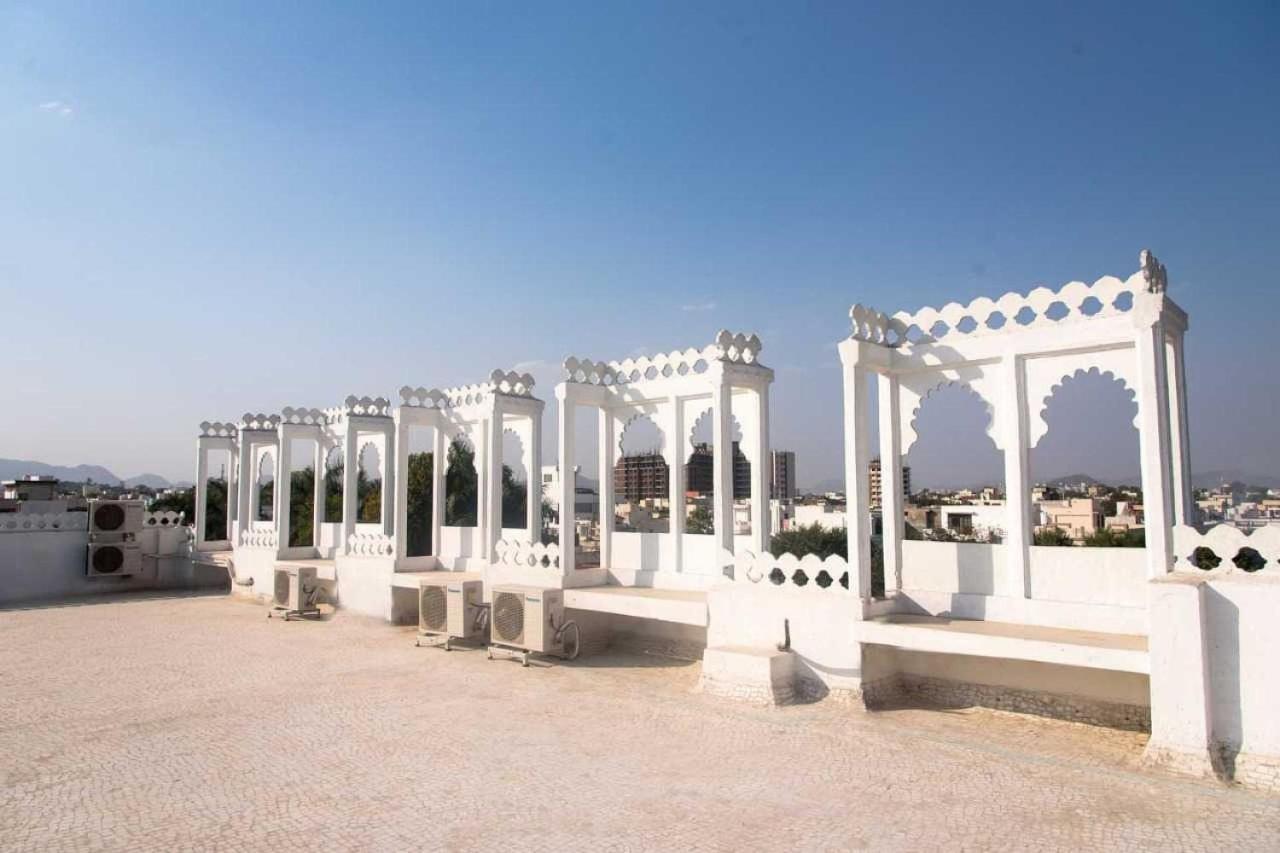 Collection O Vallabh Villas ウダイプル エクステリア 写真